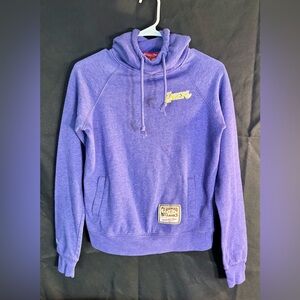Hardwood Classics Lakers Women’s Pull Over Hoodie.